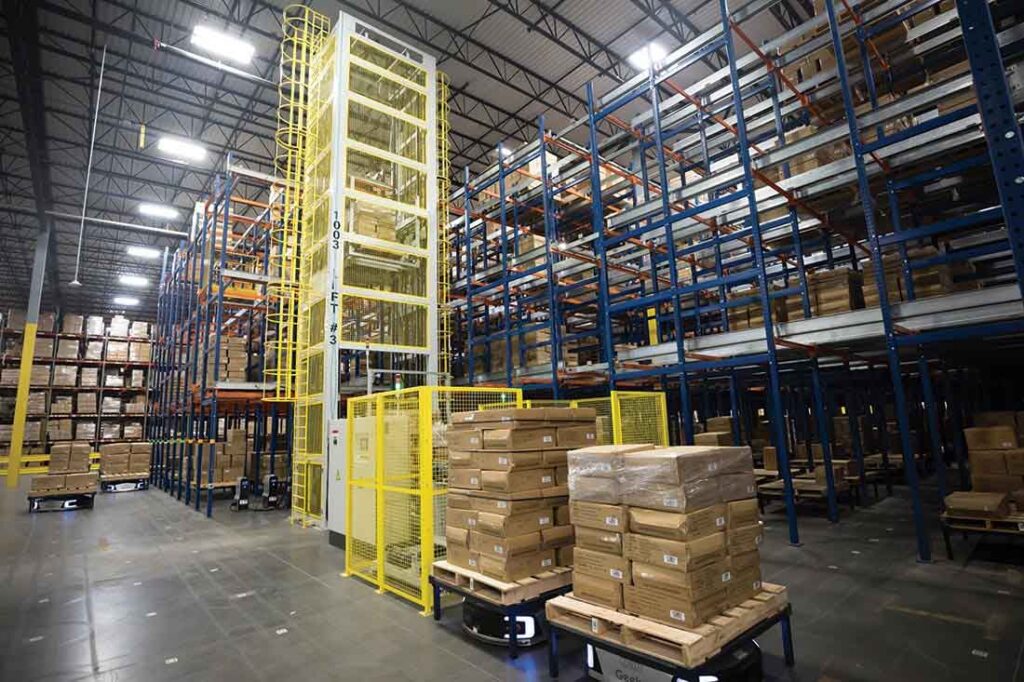 ASRS with laden robots showing 3PL technology
